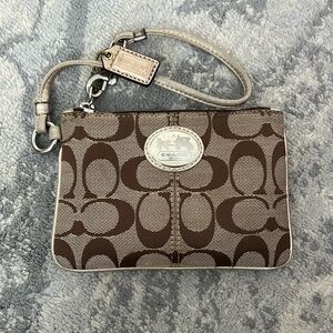 COACH small wristlet Brown